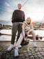 Preview: Herren Pullover 'BE DIFFERENT' 3D-Stick