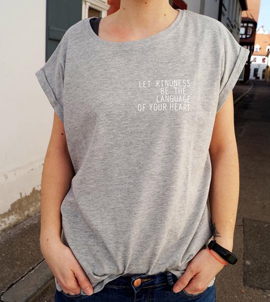 Tshirts (Damen & Herren) 'Kindness'
