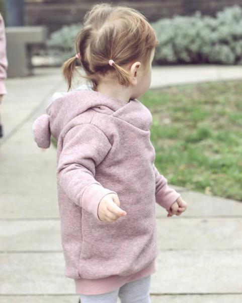 Kinder Hoodiekleid mit Mäuschenohren